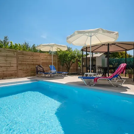 Case de vacanță Jokos House Roda (Corfu)